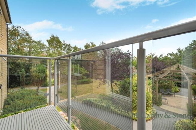 1 bed Apartment for sale Image 5