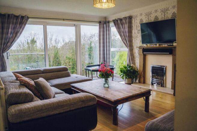 Ystafell Fyw / Living Room