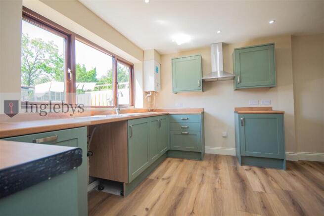 3 bed Cottage for sale Image 8