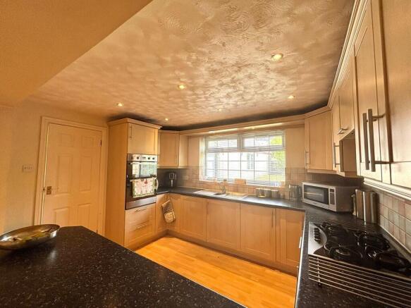 kitchen 4