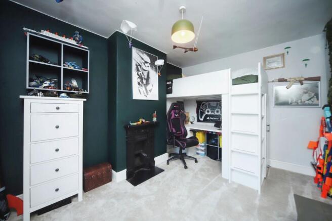 Photo 10