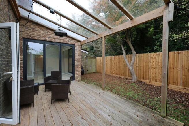 DECKING