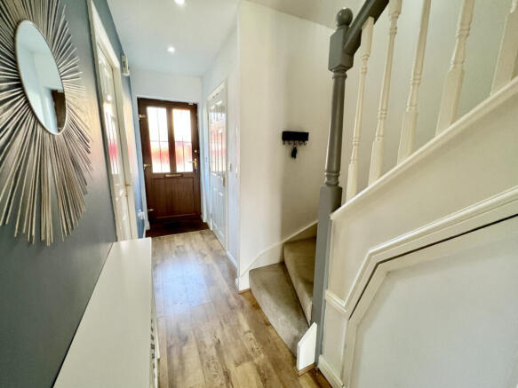 3 bed Town House to rent Image 7