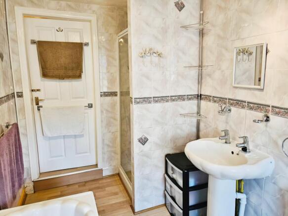 Four Piece Bathroom
