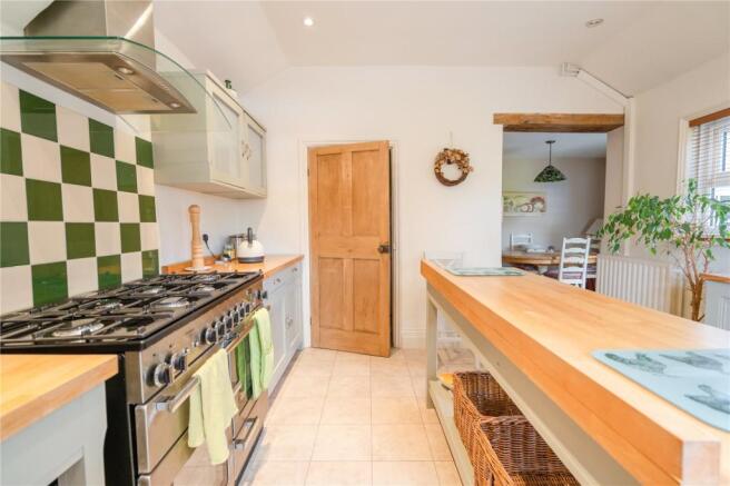 Kitchen (2)