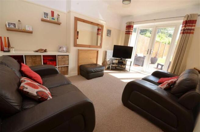 SITTING ROOM