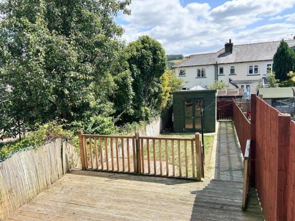 2 bed Terraced for sale Image 8