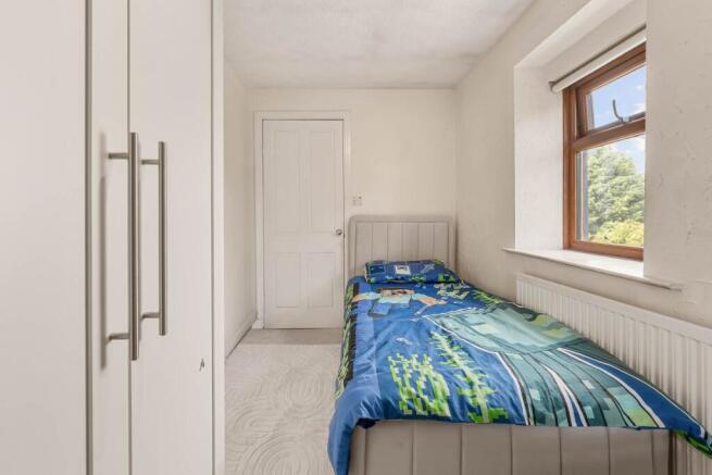 2 bed Semi-Detached for sale Image 11