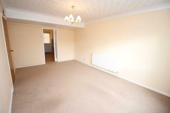 39 porset close lounge ..jpg