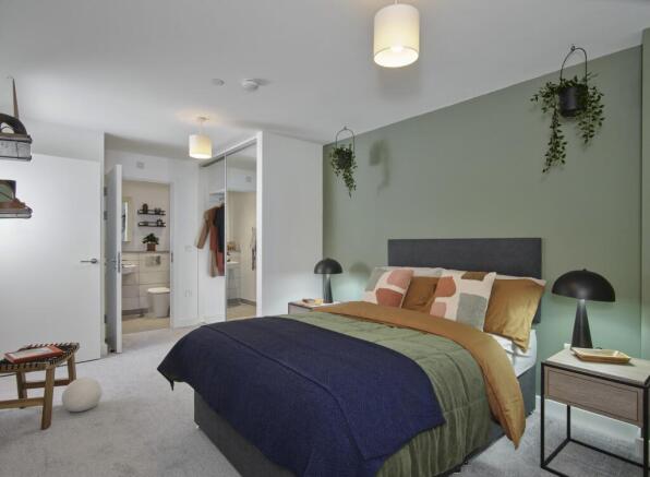 3 bed Apartment to rent Image 11