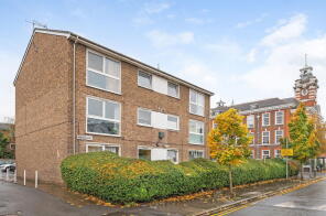Flat 13, 48 Martin Court, Pelham Road, Wimbledon, London SW19 1NP