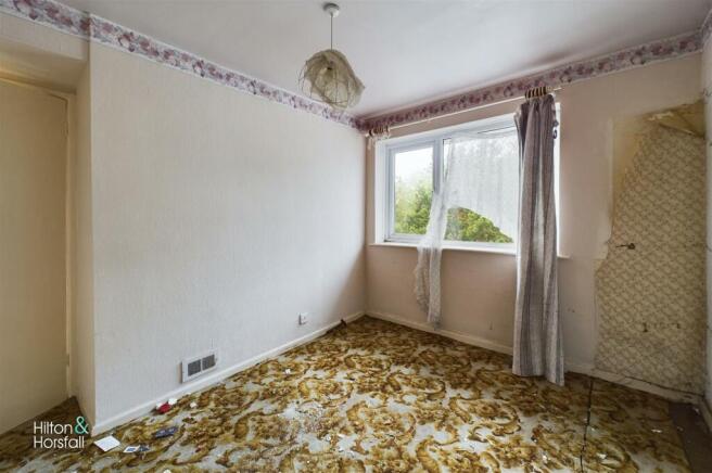 Tiverton Drive