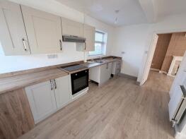 84, Peel Crescent, Mansfield NG19 7LW