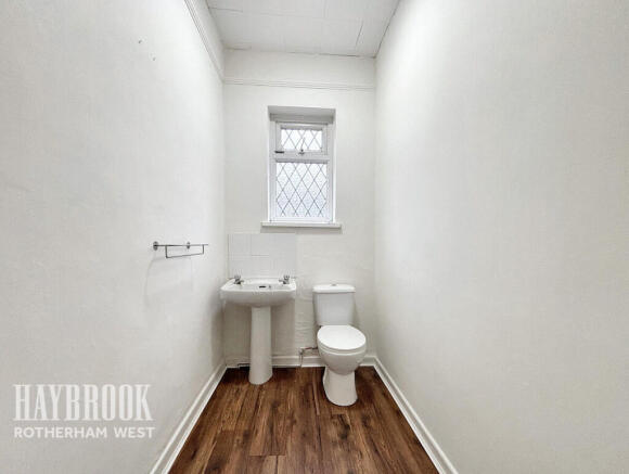 2 bed Semi-Detached for sale Image 10