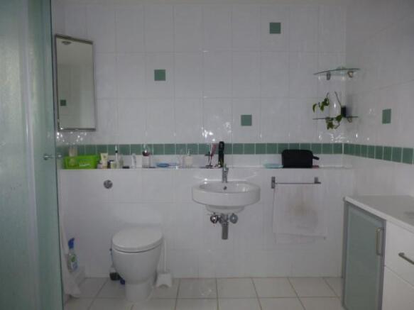 Ensuite