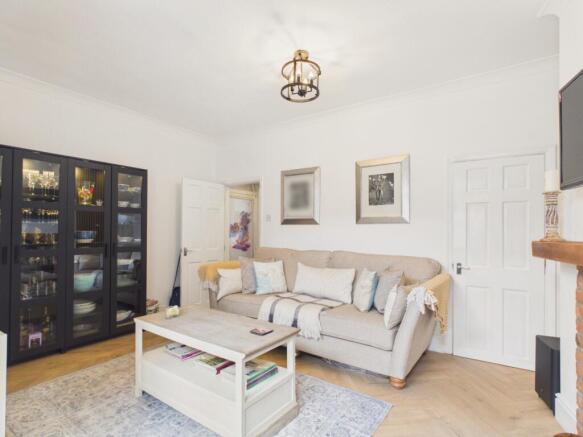 3 bed Terraced for sale Image 8