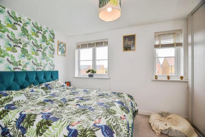 2 bed Terraced for sale Image 9