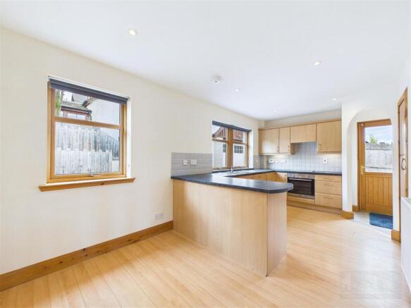 Kitchen / Breakfast / Utility