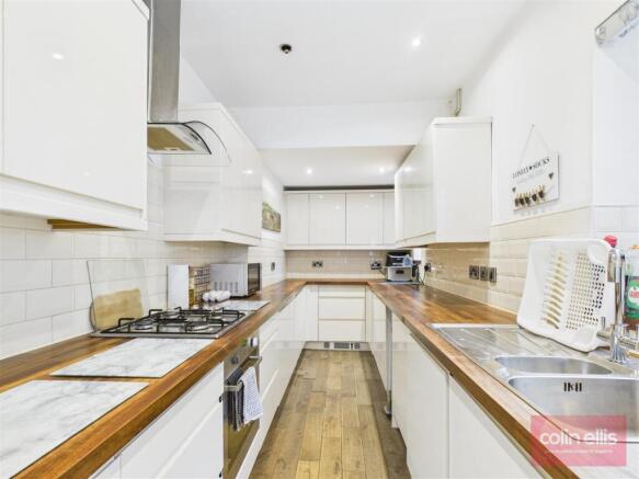 2 bed Terraced for sale Image 7