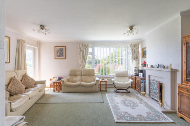 8 Meadow Drive-11
