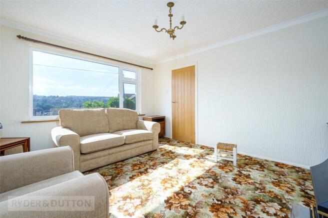 3 bed Semi-Detached for sale Image 6