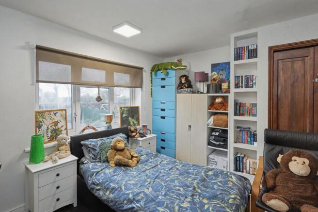 Photo 9