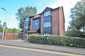 15, Amberley Way, Uxbridge UB10 0AF