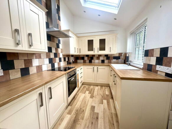 2 bed End of Terrace for sale Image 4