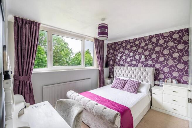 3 bed Semi-Detached for sale Image 10