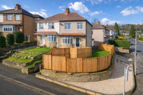 Strathallan Drive, Baildon, Shipley, West Yorkshire, BD17