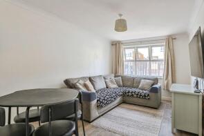 Flat 2, 60 William Lodge, Cranbrook Road, Poole BH12 3BT