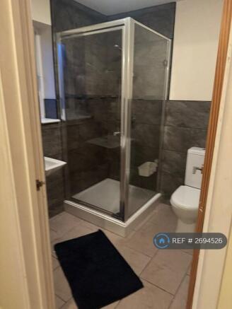 Bathroom Room 2
