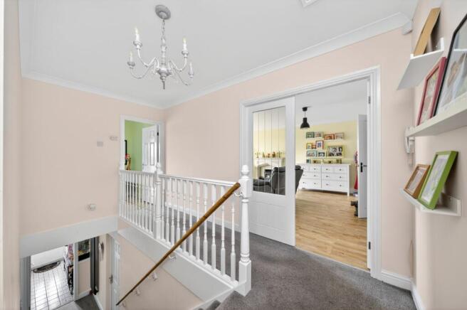 3 bed Detached for sale Image 11