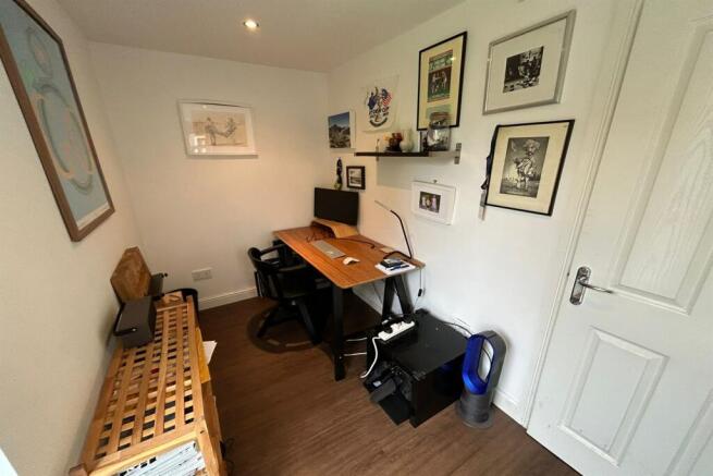 Garden Home Office