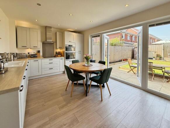 Kitchen Diner