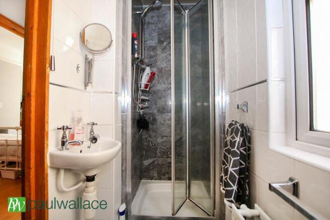 Downstairs WC / Shower