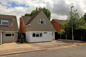 20, Lisa Close, Billericay CM12 0QT