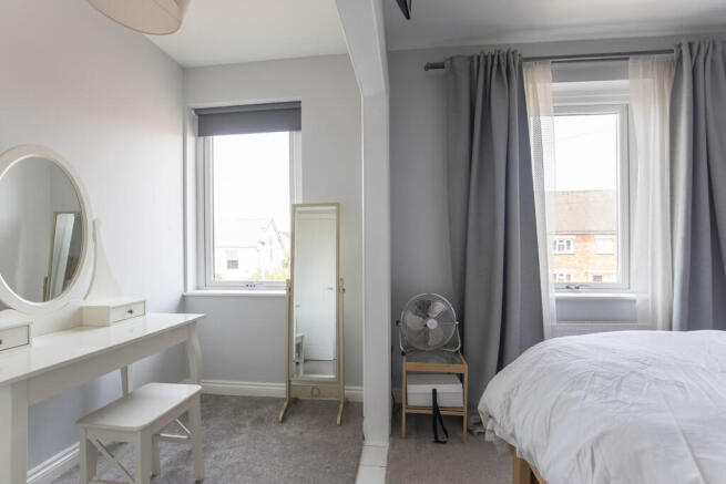 66 Rowanfield Rd-...