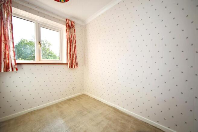 3 bed Semi-Detached for sale Image 12