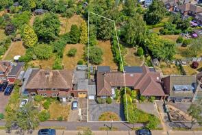 6, Westfields, St Albans AL3 4LP