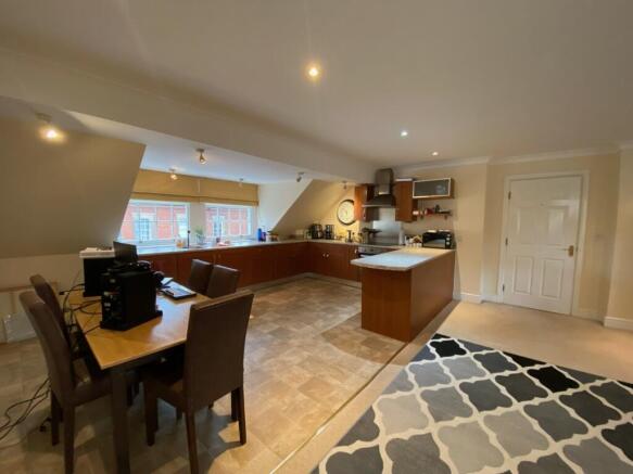 1 bed Flat for sale Image 5