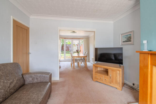 3 bed Semi-Detached for sale Image 6