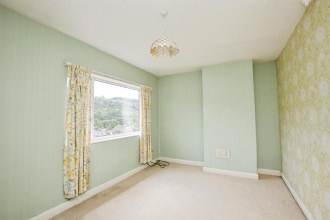 2 bed Terraced for sale Image 9