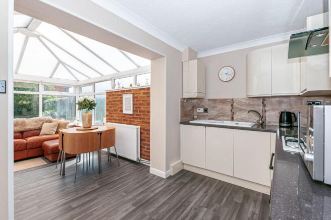 2 bed End of Terrace for sale Image 3