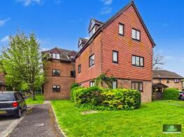 37, Black Swan Close, Crawley RH11 9BB