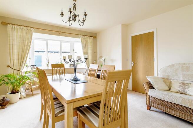 DINING ROOM IMAGE TWO