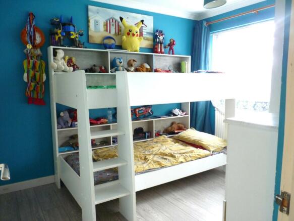 Photo 10