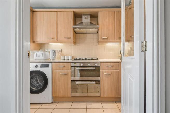2 bed Terraced for sale Image 7