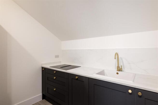 Flat 5, 13 The Waldrons-9.jpg
