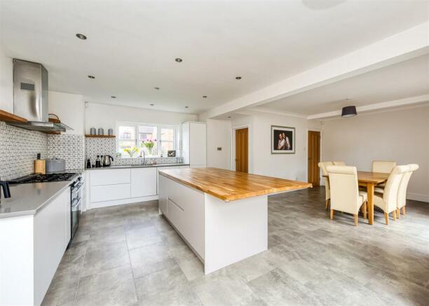 Rivendell-kitchen5.jpg